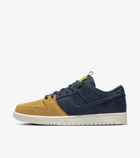 Nike SB Dunk Low Pro Premium Sneaker DX6775-400