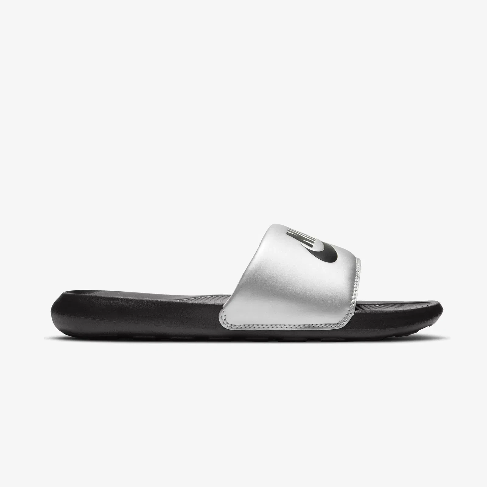 Nike Victori One Slide Kadın Gümüş Terlik CN9677-006