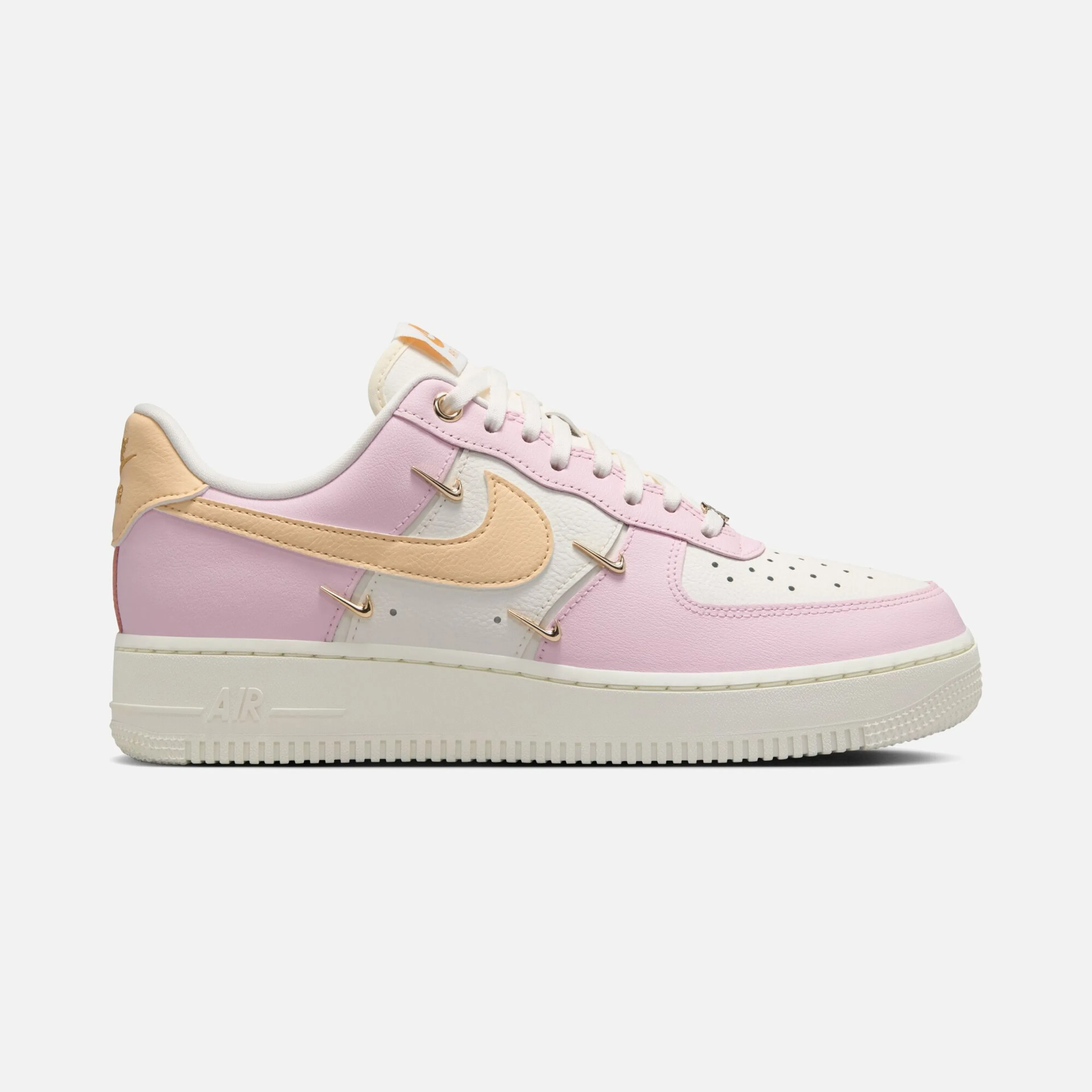 Nike Air Force 1 '07 LX Kadın Spor Ayakkabı IB2574-600