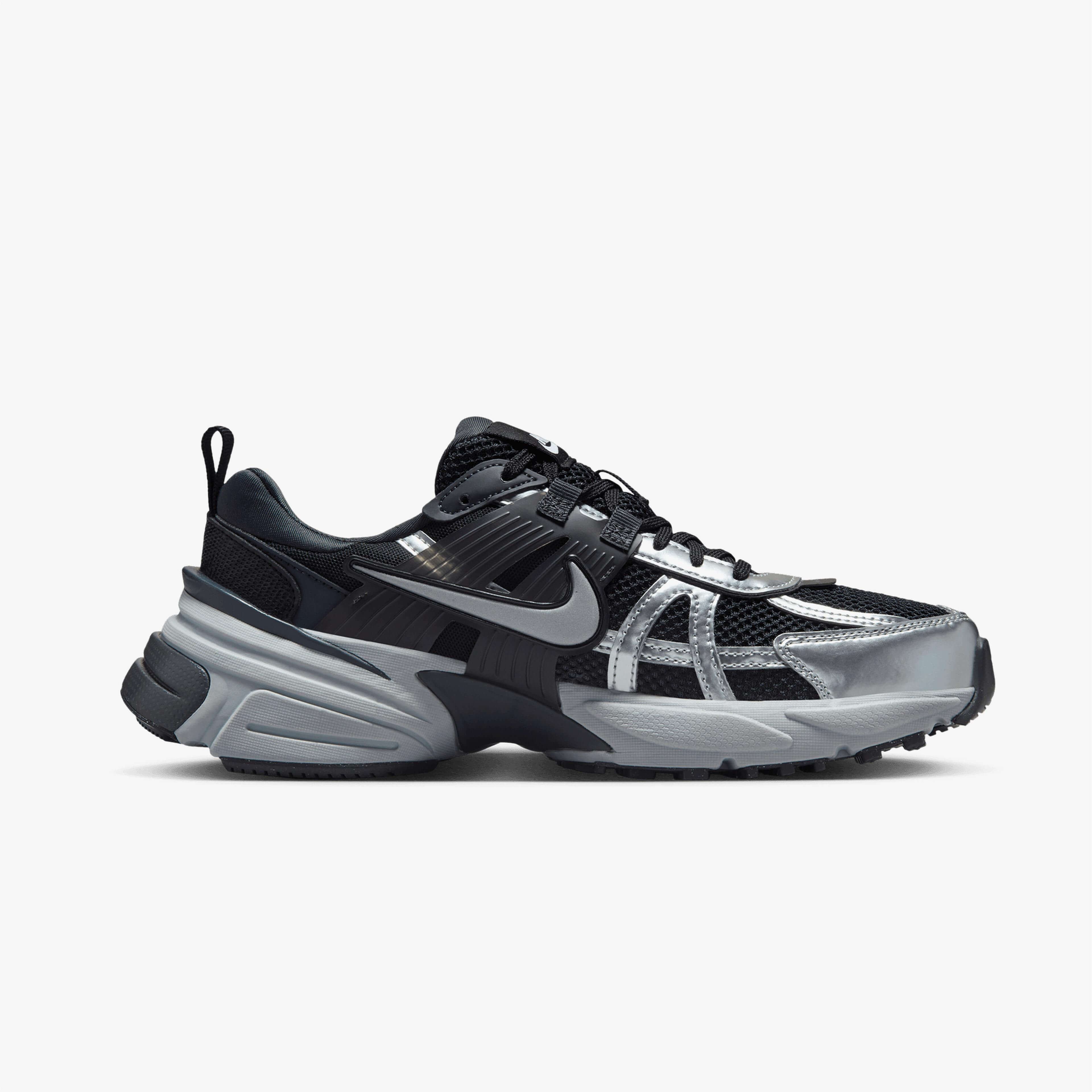 Nike V2K Run Siyah Spor Ayakkabı FD0736-005